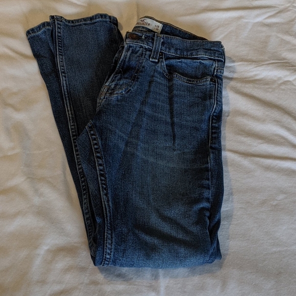hollister guys jeans